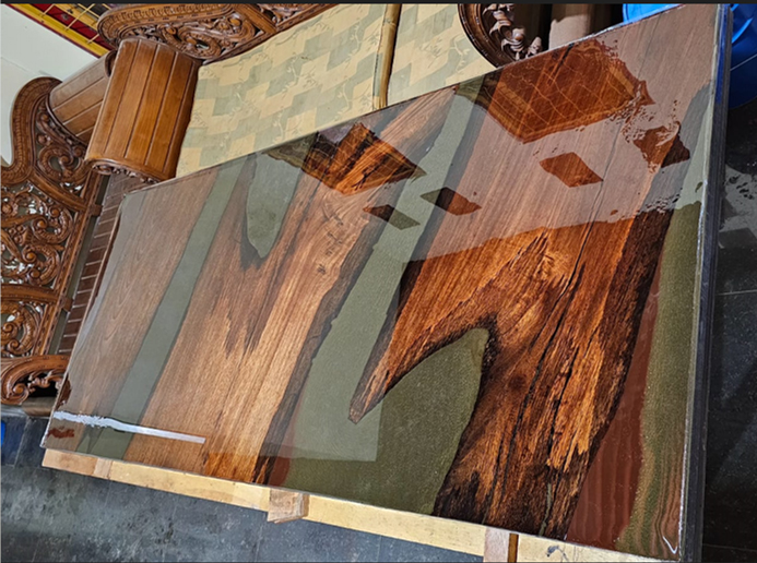 Meja epoxy resin model 12